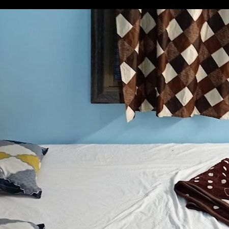 Maa Sharda Inn Hotel Maihar Екстериор снимка